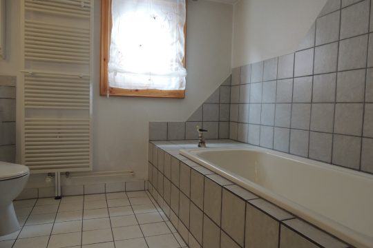 Teilansicht 2 Badezimmer im Erdgeschoss