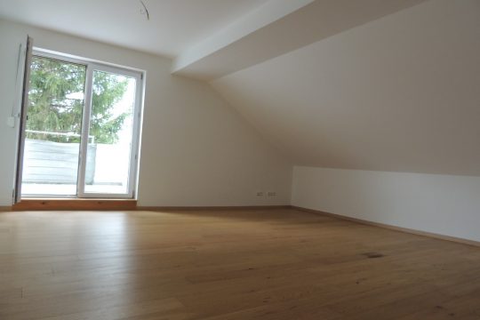 Wohnzimmer richtung Balkonien
