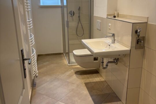 Ansicht 1 Badezimmer