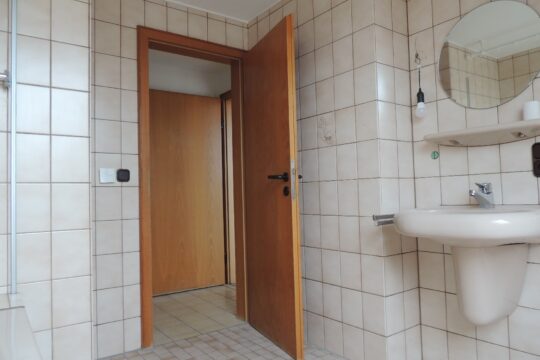 Teilansicht 1 Badezimmer
